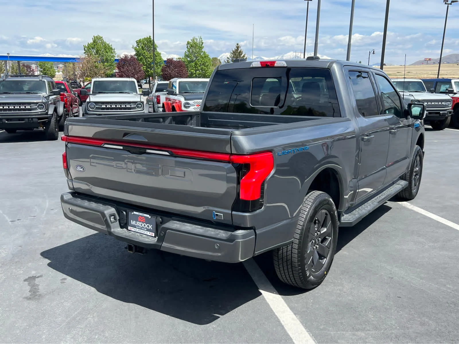 Used 2025 Light Blue Clearcoat Metallic Ford LARIAT image 8