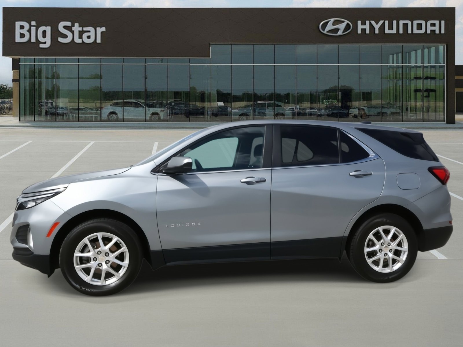 Used 2024 Chevrolet Equinox LT with VIN 3GNAXUEG4RS245832 for sale in Friendswood, TX