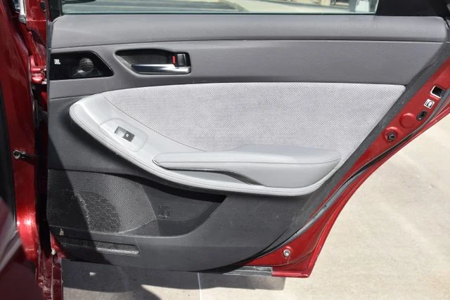 Used 2019 Red Toyota Touring image 16