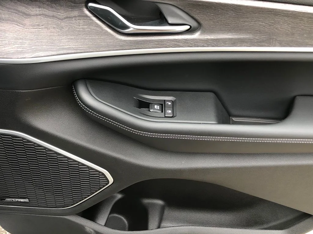 2024 Jeep Grand Cherokee 4xe - Photo 35