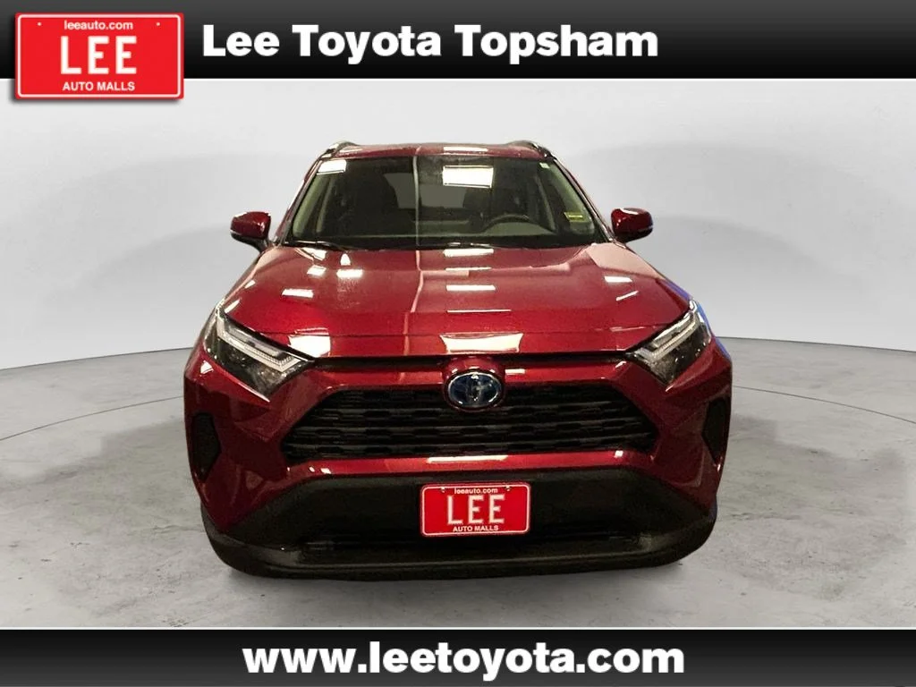 Used 2023 Pearl Toyota Hybrid XLE image 8