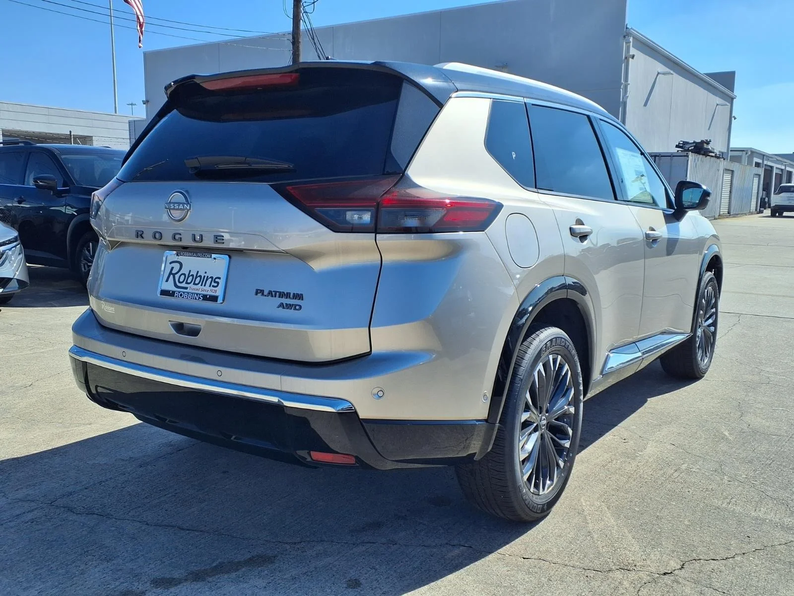 2026 Nissan Rogue Platinum Silver at Robbins Nissan