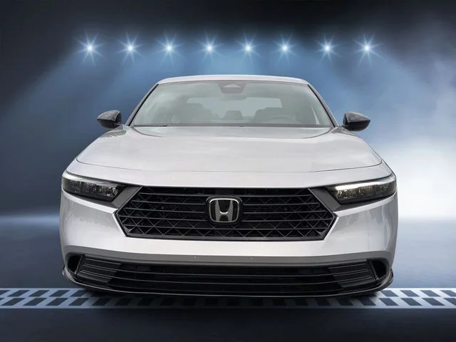 New 2026 Solar Silver Metallic Honda Sport-L image 8