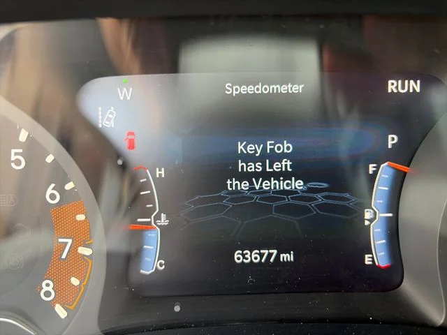 Used 2024 White Jeep Latitude image 22
