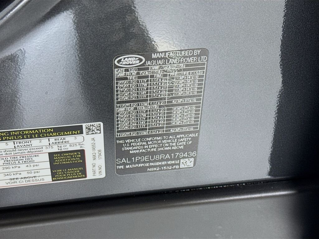 Used 2024 Carpathian Grey Premium Metallic Land Rover SE image 36