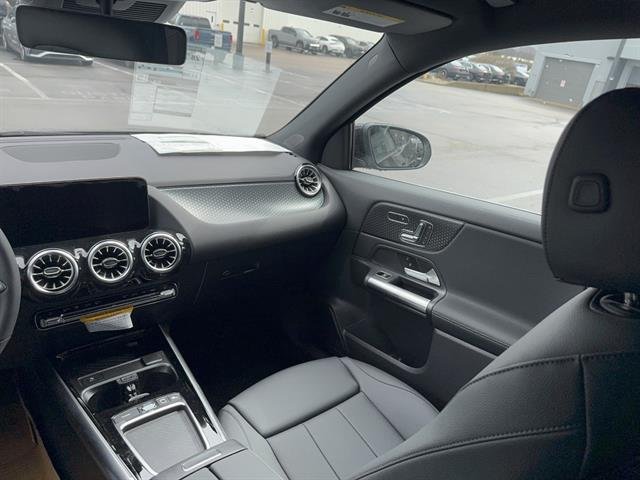 New 2026 Night Black Mercedes-Benz GLA 250 4MATIC® image 12