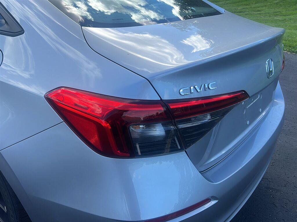 Used 2024 Lunar Silver Metallic Honda Sport image 30