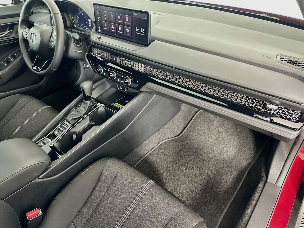 2025 Honda Accord Hybrid Sport - Photo 29