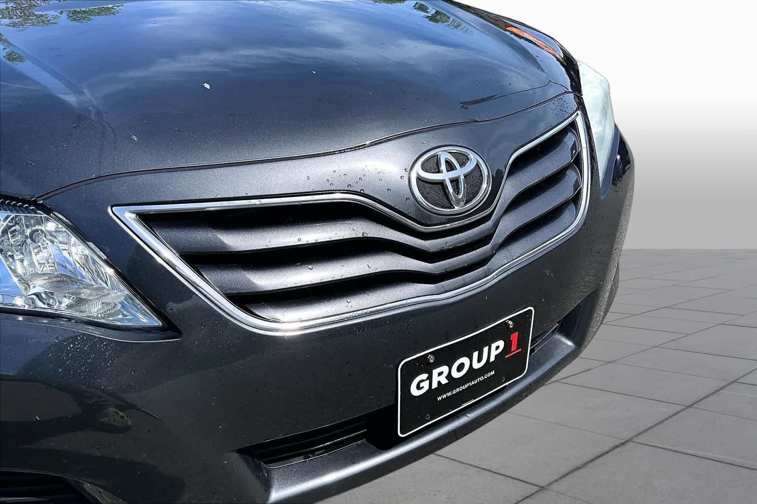 Used 2010 Magnetic Gray Metallic Toyota LE image 30