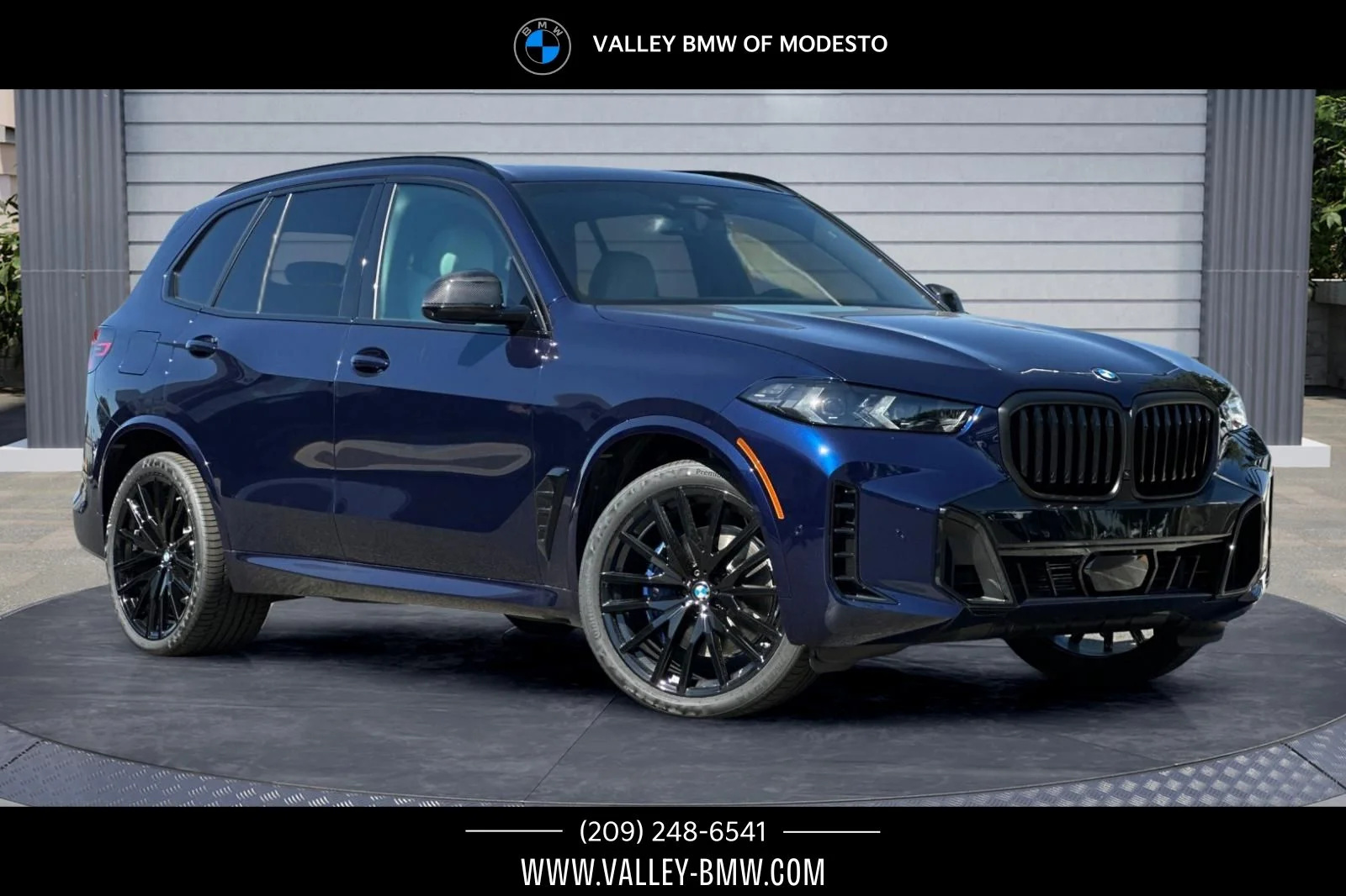 New 2026 Blue BMW xDrive40i image 1