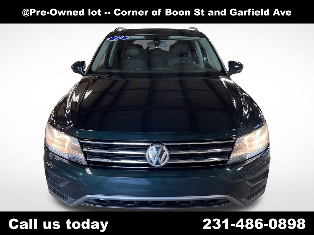 Used 2019 Green Volkswagen 2.0T SE image 8