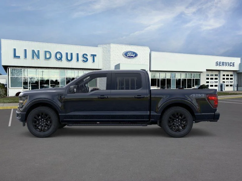 New 2026 Agate Black Metallic Ford XLT image 3