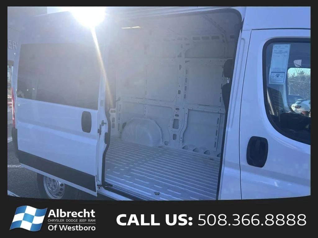 New 2026 Bright White Clear-Coat Exterior Paint RAM High Roof image 12