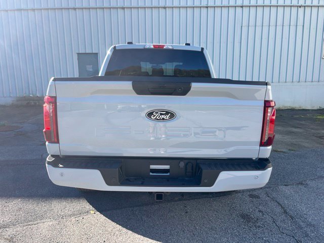 Used 2024 Avalanche Ford XLT image 6