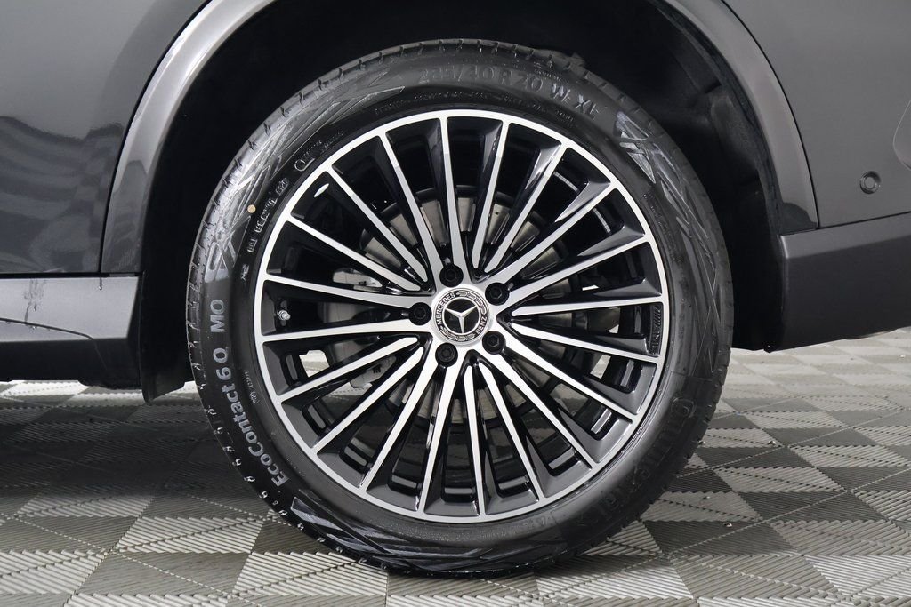 New 2026 Graphite Grey Metallic Mercedes-Benz GLC 300 image 10