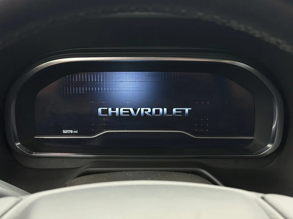 Used 2024 Silver Sage Metallic Chevrolet Premier image 20