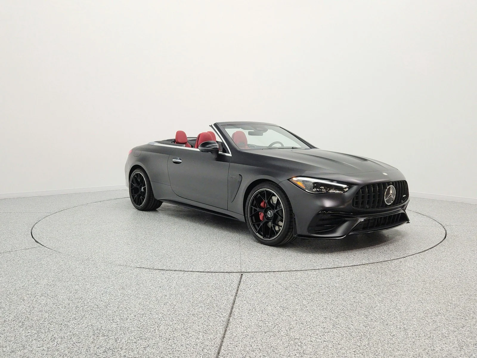Certified Used 2026 MANUFAKTUR Graphite Grey Magno Mercedes-Benz AMG® CLE 53 4MATIC+ Cabriolet image 3