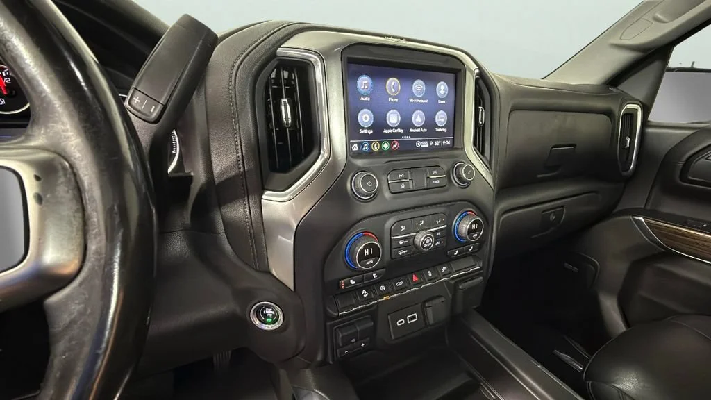 Used 2021 SATIN STEEL METALLIC Chevrolet LT Trail Boss image 22