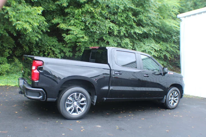 Used 2024 Black Chevrolet RST image 2