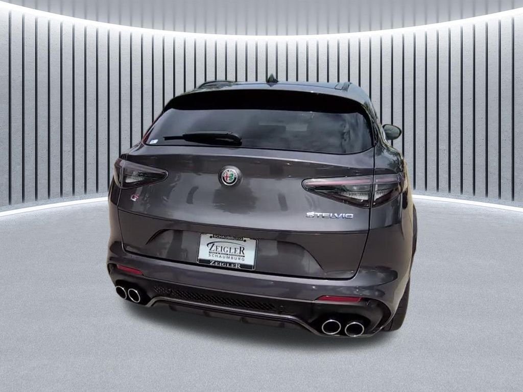 Used 2024 Gray Alfa Romeo Quadrifoglio image 11