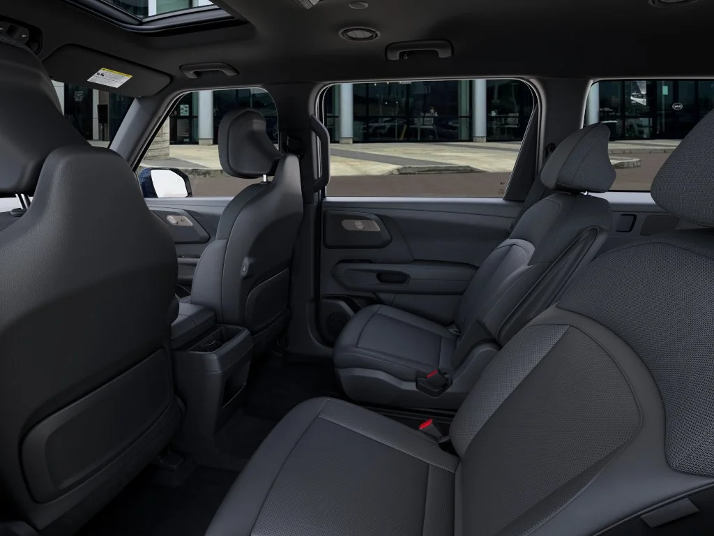 New 2027 Midnight Blue Kia S image 18