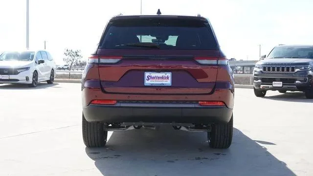 2026 Jeep Grand Cherokee Limited - Photo 8
