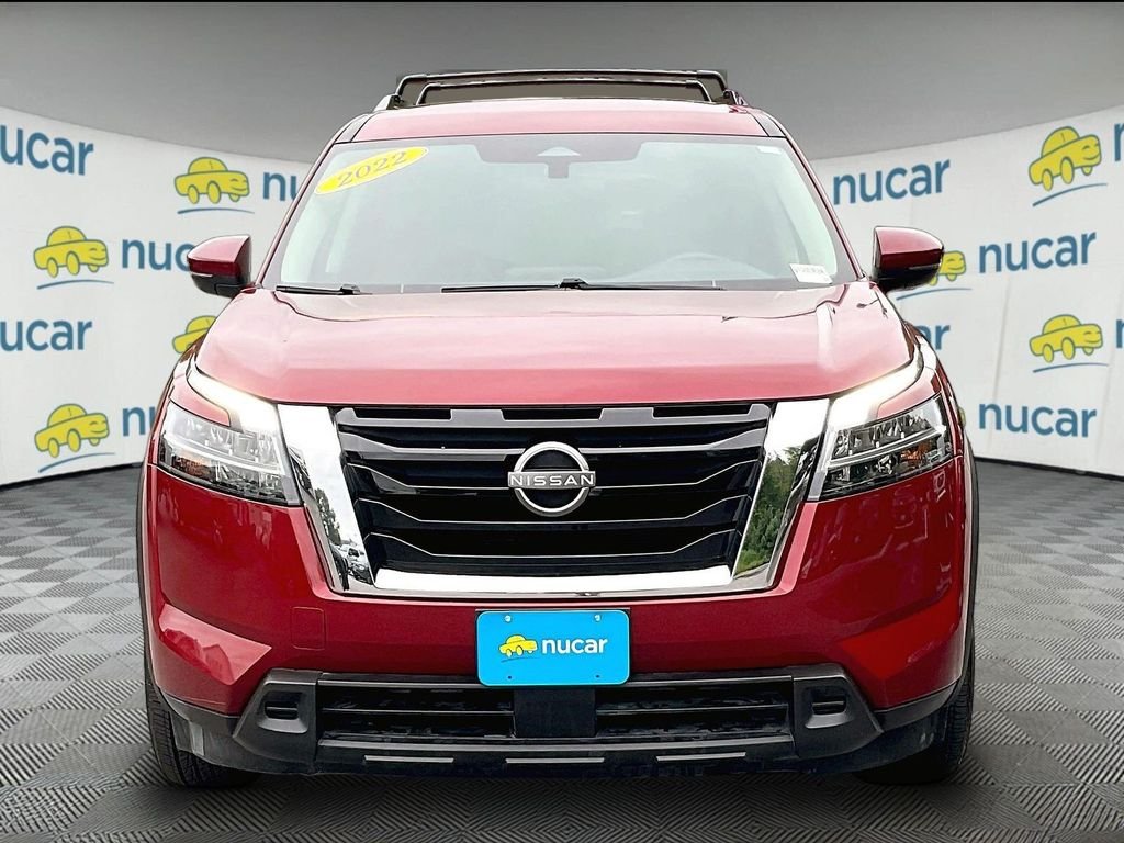 Used 2022 Red Nissan SV image 2