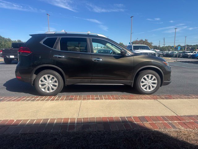 Used 2017 Black Nissan S image 5