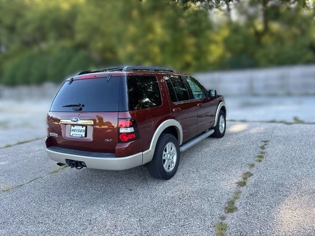 Used 2010  Ford Eddie Bauer image 13