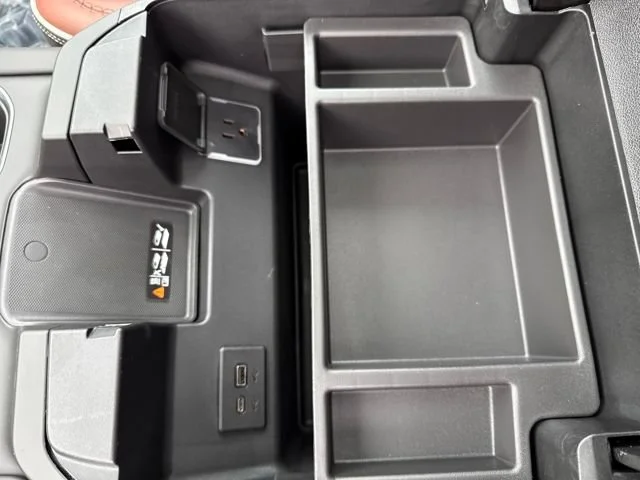 New 2026 Glacier White Tricoat GMC Denali Ultimate image 29