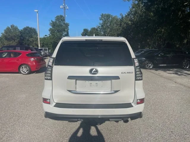 Certified Used 2023 White Pearl Lexus GX 460 Premium image 3