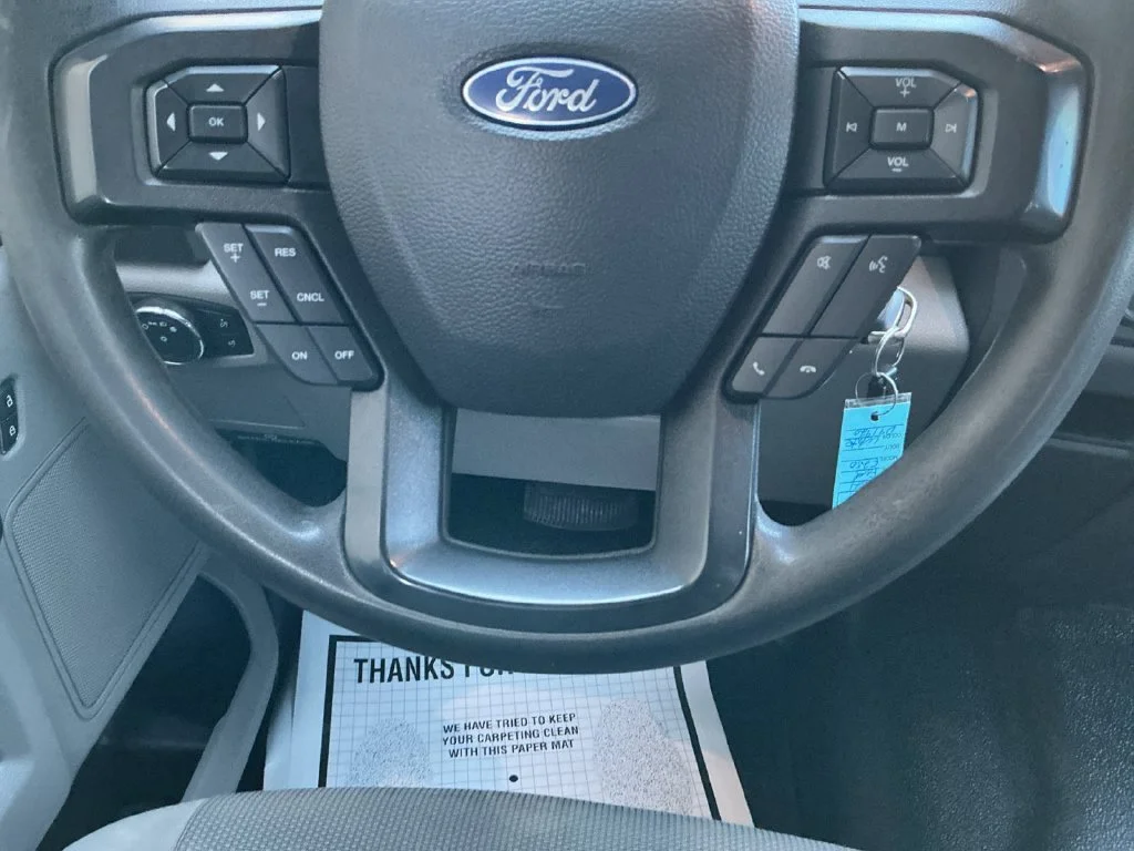 Used 2021 White Ford XL image 24