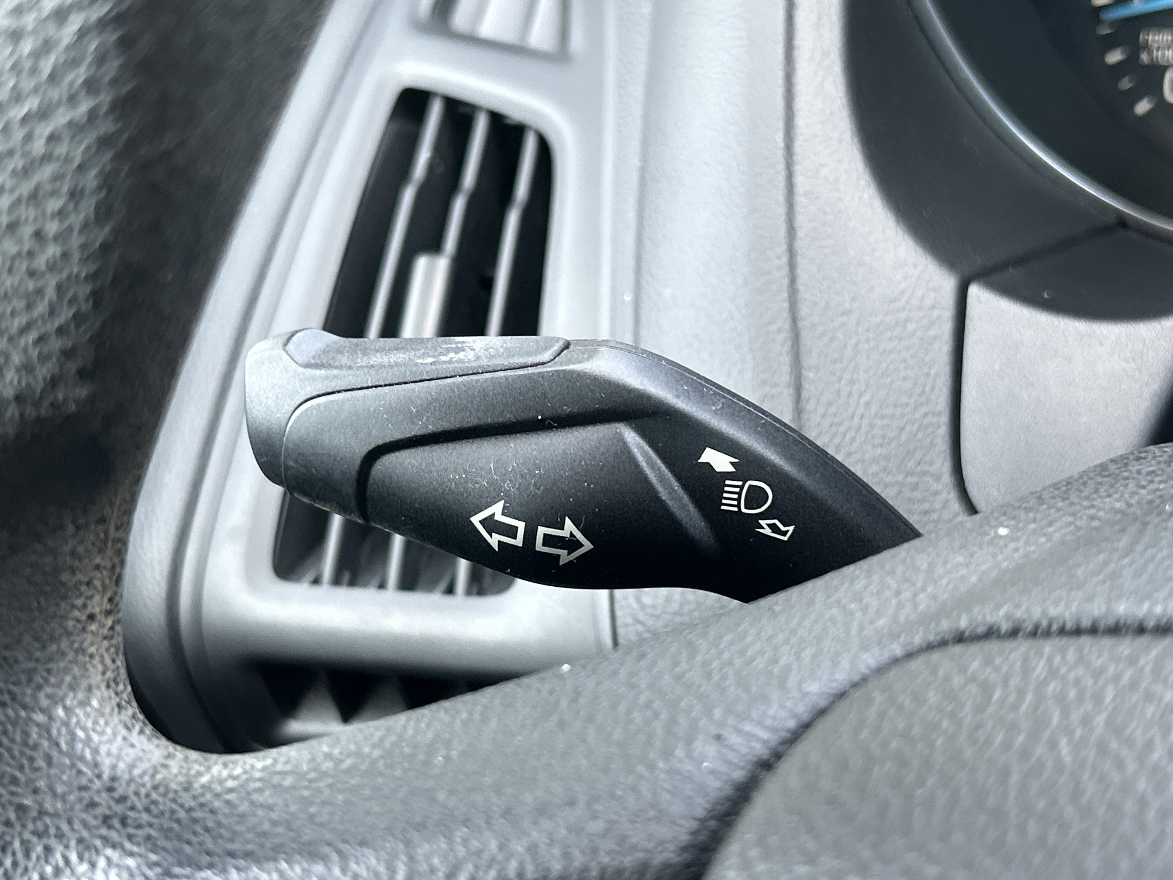 2018 Ford Focus SE - Photo 12