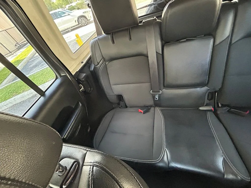 Used 2021 Gray Jeep Unlimited Sport image 12
