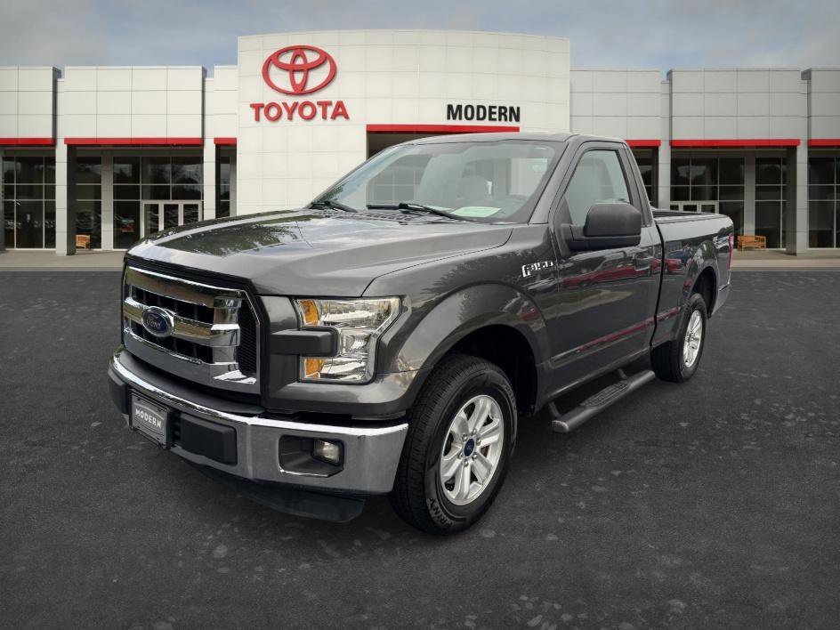 Used 2016 Magnetic Ford XL image 1