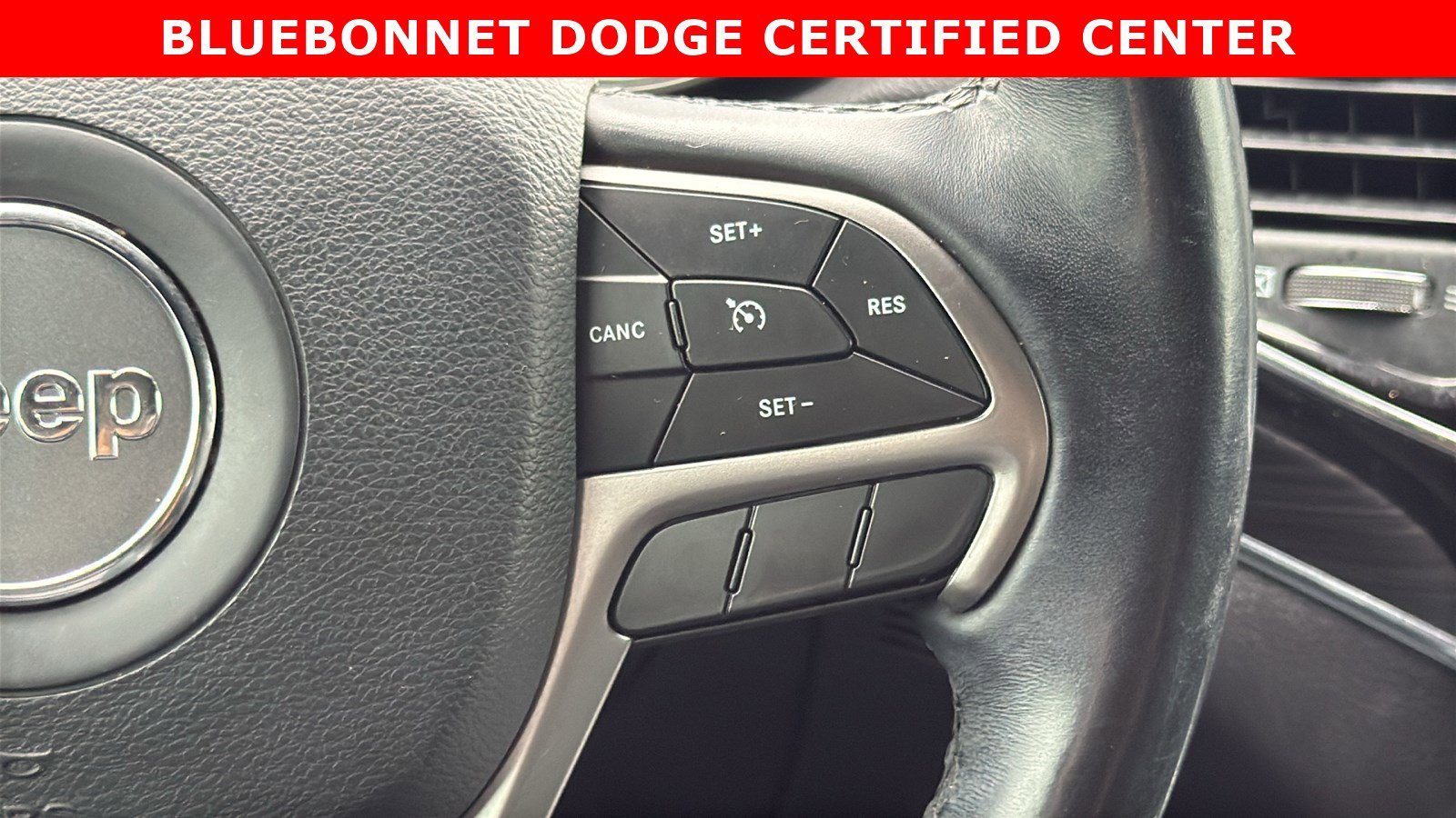 Used 2020 Granite Crystal Metallic Clearcoat Jeep Limited image 24