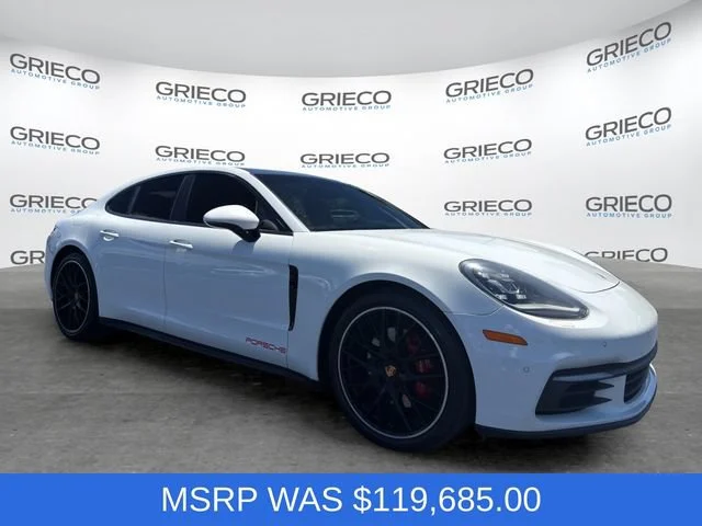2017 Porsche Panamera 4S's photo