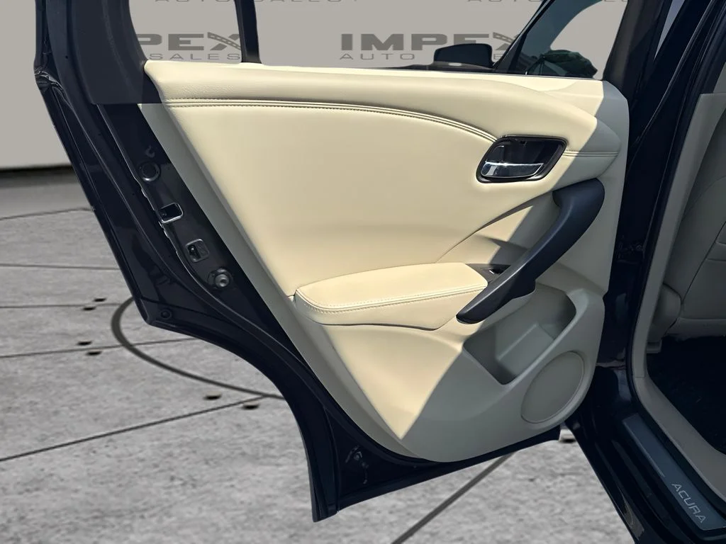 Used 2016  Acura Base image 29