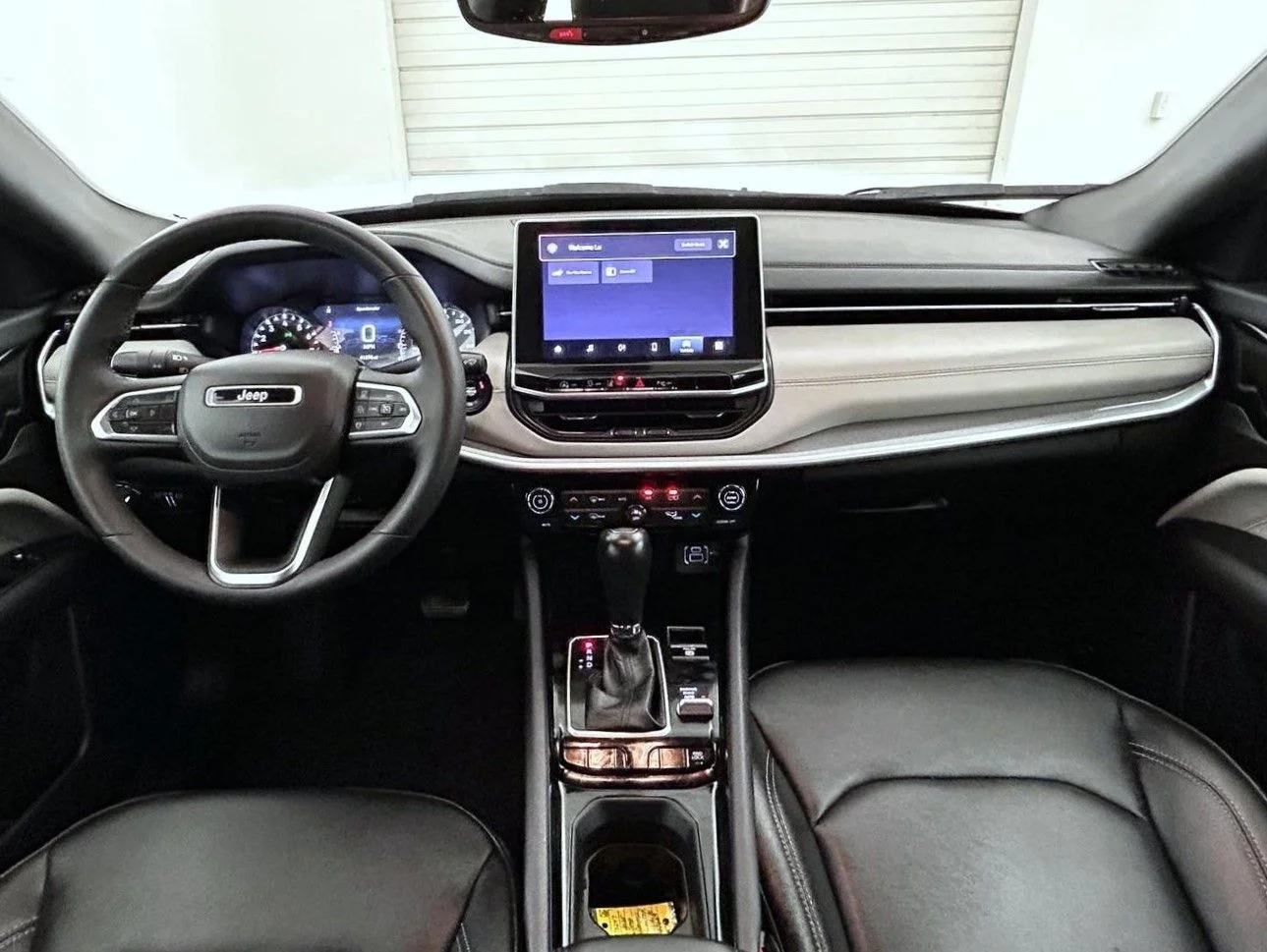 Used 2025 White Jeep Limited image 13