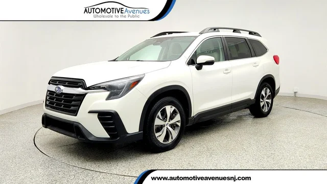 2023 Subaru Ascent Premium 8-Passenger w/ Option Package 12 & Power Rear Gate