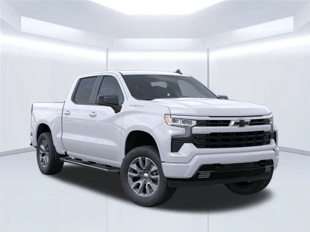 New 2026 White Chevrolet RST image 10