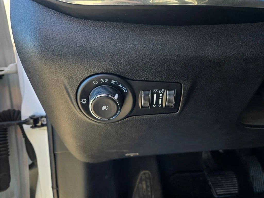 Used 2023 White Jeep Limited image 14