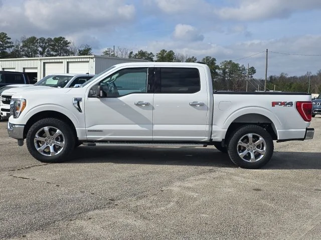 Used 2022 White Ford XLT image 2
