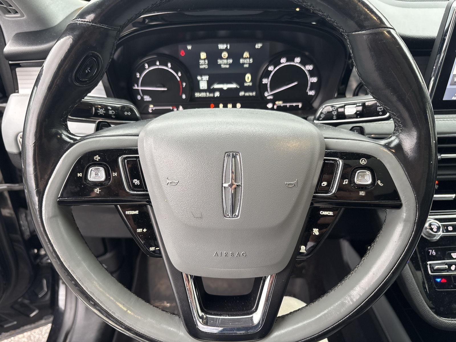 Used 2020 Infinite Black Lincoln Reserve image 11