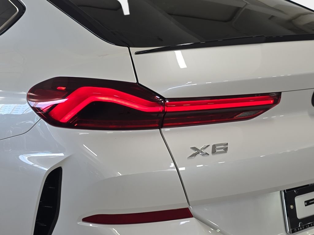 New 2027 Mineral White Metallic BMW xDrive40i image 22