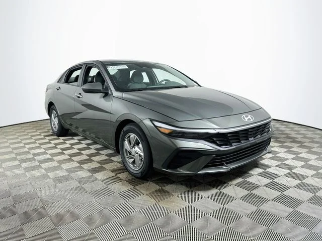 New 2026 Gray Hyundai SE image 1