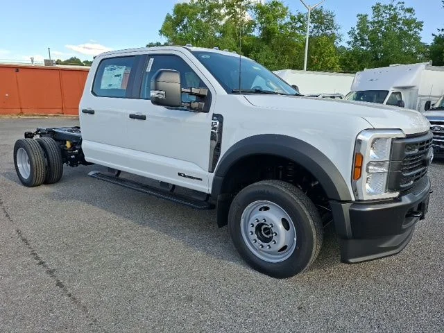 2026 Ford F-450 Super Duty Chassis Cab XL