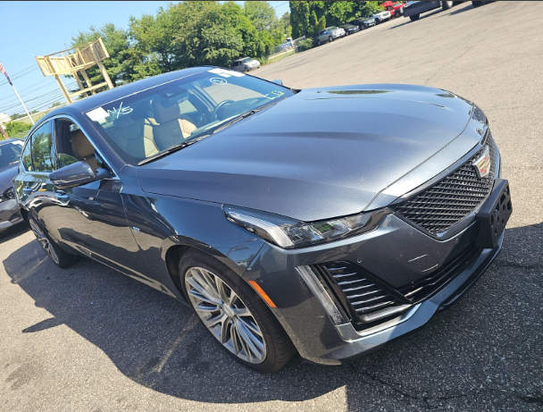 Used 2022 Gray Cadillac Premium Luxury image 5