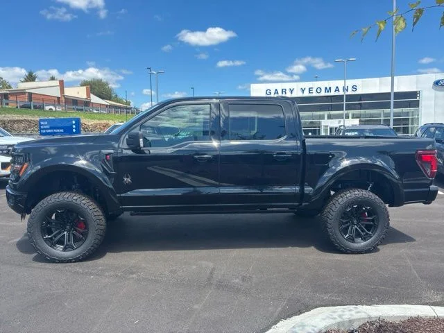 New 2026 Agate Black Metallic Ford XLT image 2