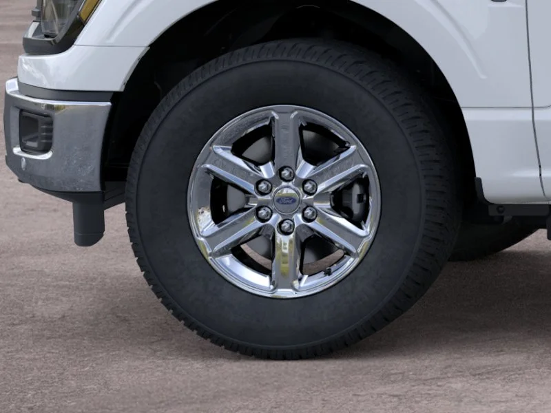 New 2024 Oxford White Ford XLT image 19